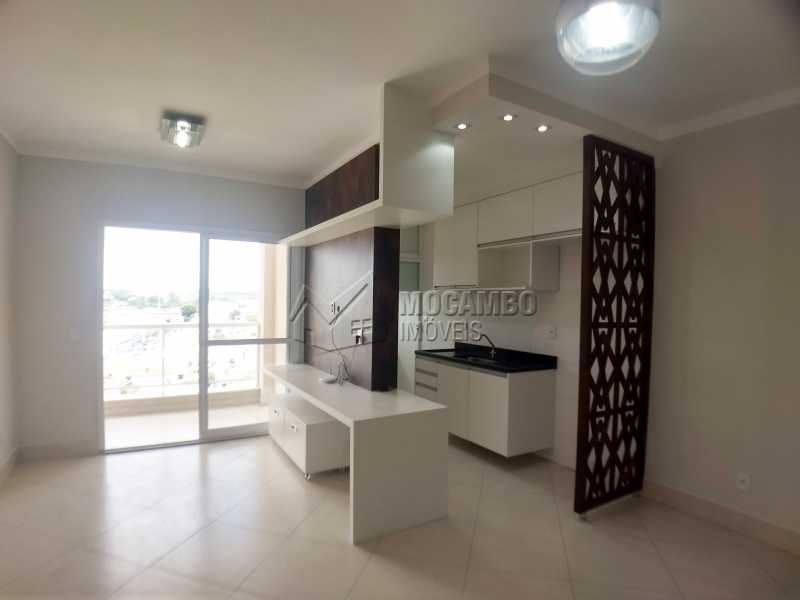 Conheça Sala do imóvel - Apartamento 2 quartos para alugar Itatiba,SP - R$ 1.400 - FCAP20888 - 1 Sala - Apartamento 2 quartos para alugar Itatiba,SP - R$ 1.400 - FCAP20888 - 1
