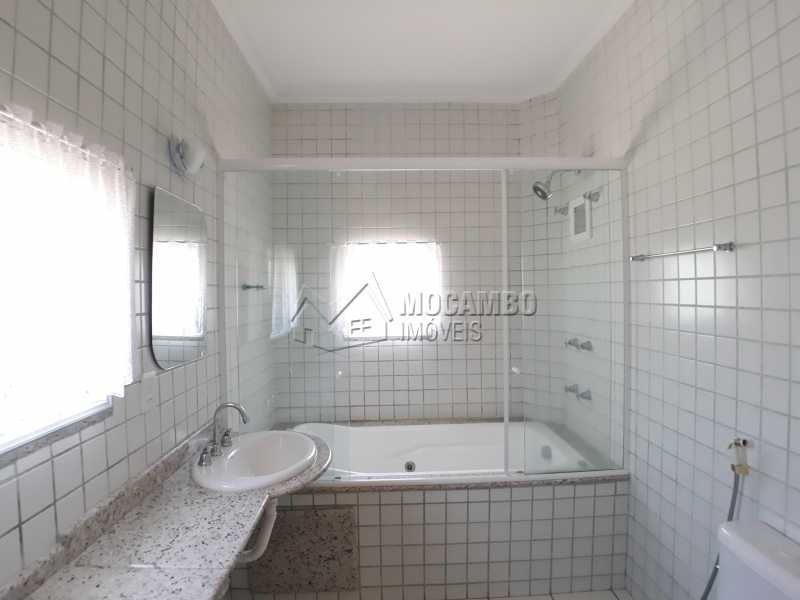 Conheça Banheiro suíte master do imóvel - Casa em Condominio Para Venda ou Aluguel - Itatiba - SP - Residencial Fazenda Serrinha - FCCN40129 - 10 Banheiro suíte master - Casa em Condominio Para Venda ou Aluguel - Itatiba - SP - Residencial Fazenda Serrinha - FCCN40129 - 10