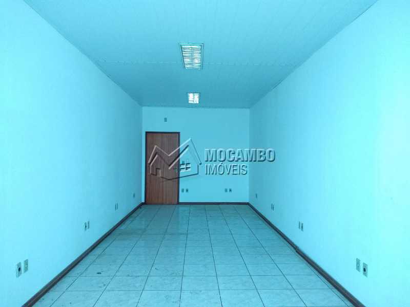 Conheça Sala do imóvel - Sala Comercial 20m² para alugar Itatiba,SP - R$ 550 - FCSL00189 - 4 Sala - Sala Comercial 20m² para alugar Itatiba,SP - R$ 550 - FCSL00189 - 4