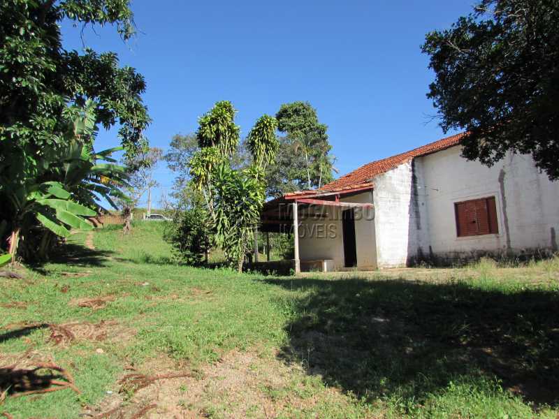Conheça Área industrial do imóvel - Chácara 3900m² à venda Itatiba,SP - R$ 580.000 - FCCH20062 - 6 Área industrial - Chácara 3900m² à venda Itatiba,SP - R$ 580.000 - FCCH20062 - 6