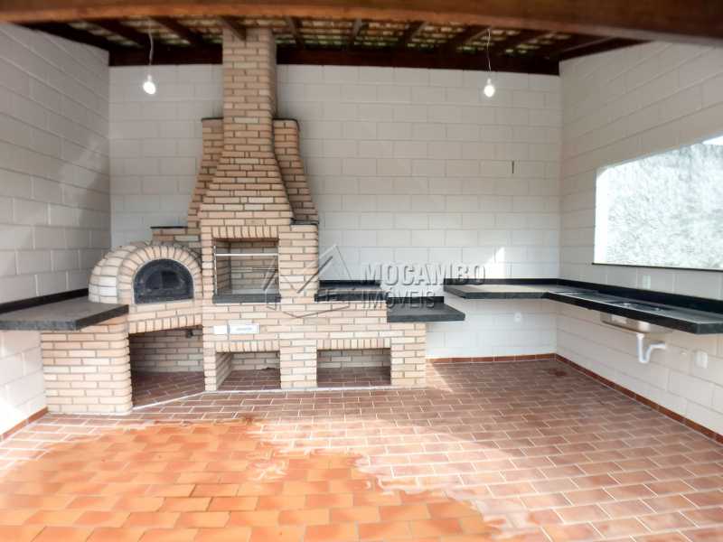Conheça Área de Churrasqueira do imóvel - Casa em Condominio À Venda - Itatiba - SP - Sítio da Moenda - FCCN40131 - 21 Área de Churrasqueira - Casa em Condominio À Venda - Itatiba - SP - Sítio da Moenda - FCCN40131 - 21