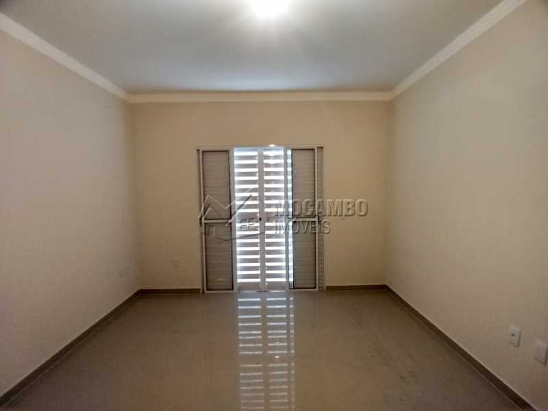Conheça Suíte Master do imóvel - Casa em Condominio À Venda - Itatiba - SP - Sítio da Moenda - FCCN40131 - 17 Suíte Master - Casa em Condominio À Venda - Itatiba - SP - Sítio da Moenda - FCCN40131 - 17