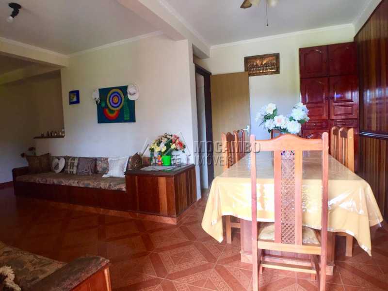 Conheça Salas do imóvel - Casa em Condominio Itatiba,Bairro Itapema,SP À Venda,6 Quartos,319m² - FCCN60008 - 15 Salas - Casa em Condominio Itatiba,Bairro Itapema,SP À Venda,6 Quartos,319m² - FCCN60008 - 15