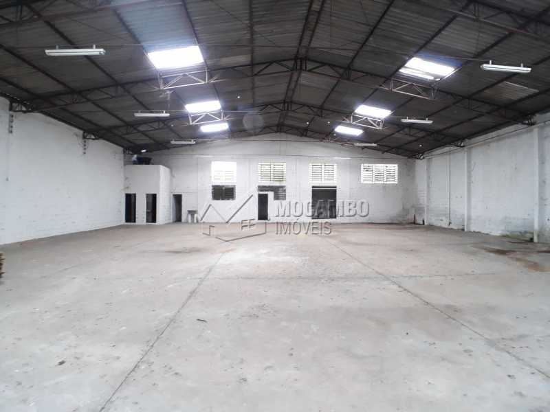 Conheça Galpão do imóvel - Galpão 700m² para alugar Itatiba,SP - R$ 5.000 - FCGA00157 - 3 Galpão - Galpão 700m² para alugar Itatiba,SP - R$ 5.000 - FCGA00157 - 3