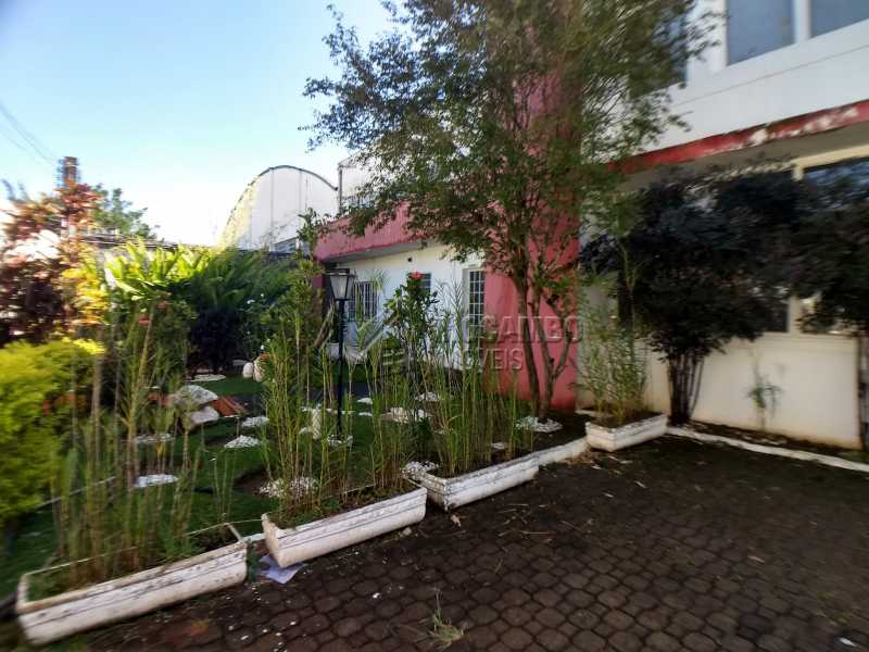 Conheça Área Externa do imóvel - Galpão Para Alugar - Itatiba - SP - Jardim Arizona - FCGA00158 - 1 Área Externa - Galpão Para Alugar - Itatiba - SP - Jardim Arizona - FCGA00158 - 1
