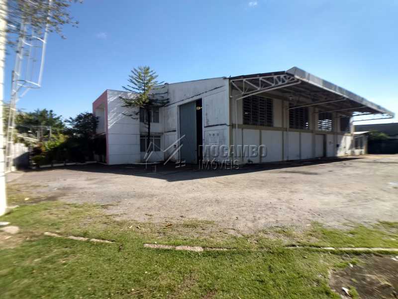 Conheça Área Externa do imóvel - Galpão Para Alugar - Itatiba - SP - Jardim Arizona - FCGA00158 - 5 Área Externa - Galpão Para Alugar - Itatiba - SP - Jardim Arizona - FCGA00158 - 5