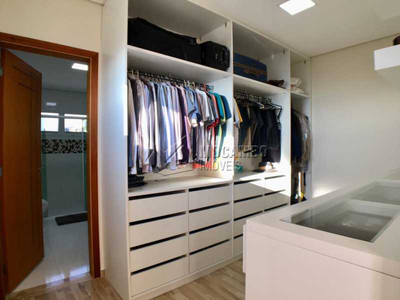 Conheça Closet do imóvel - Casa em Condomínio 4 quartos para alugar Itatiba,SP - R$ 5.700 - FCCN40134 - 24 Closet - Casa em Condomínio 4 quartos para alugar Itatiba,SP - R$ 5.700 - FCCN40134 - 24