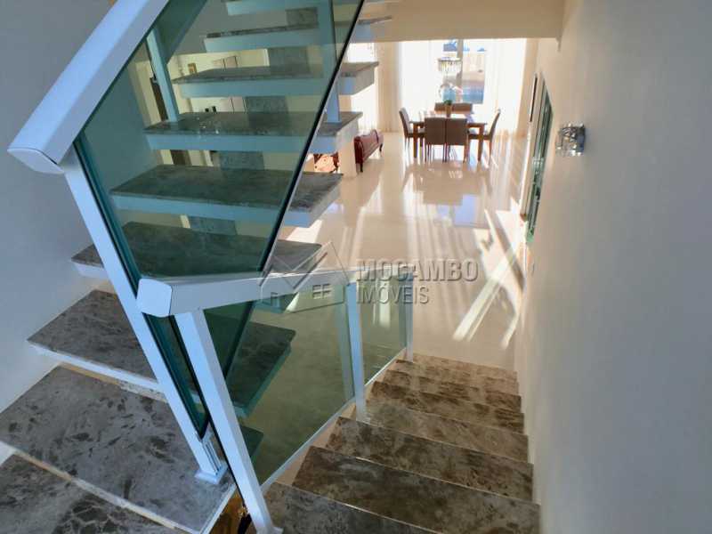 Conheça Escada do imóvel - Casa em Condomínio 4 quartos para alugar Itatiba,SP - R$ 5.700 - FCCN40134 - 13 Escada - Casa em Condomínio 4 quartos para alugar Itatiba,SP - R$ 5.700 - FCCN40134 - 13