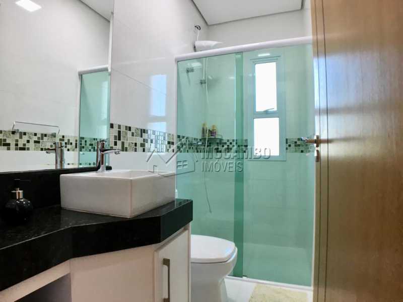 Conheça Banheiro suíte do imóvel - Casa em Condomínio 4 quartos para alugar Itatiba,SP - R$ 5.700 - FCCN40134 - 19 Banheiro suíte - Casa em Condomínio 4 quartos para alugar Itatiba,SP - R$ 5.700 - FCCN40134 - 19