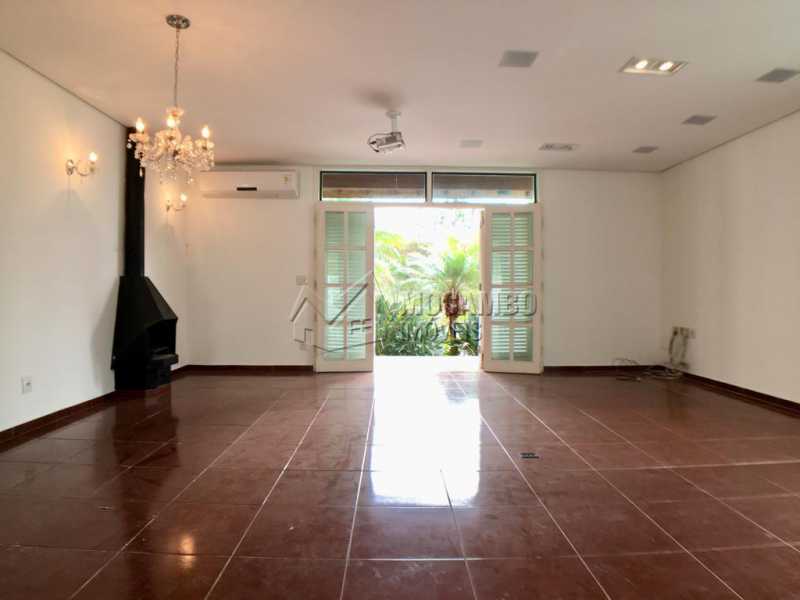 Conheça Sala com lareira do imóvel - Casa em Condomínio 3 quartos à venda Itatiba,SP - R$ 1.200.000 - FCCN30400 - 4 Sala com lareira - Casa em Condomínio 3 quartos à venda Itatiba,SP - R$ 1.200.000 - FCCN30400 - 4