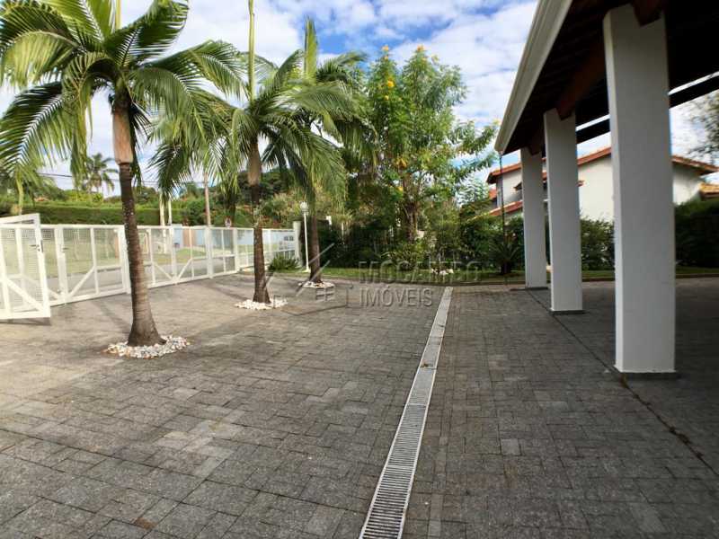 Conheça Garagem do imóvel - Casa em Condomínio 3 quartos à venda Itatiba,SP - R$ 1.200.000 - FCCN30400 - 22 Garagem - Casa em Condomínio 3 quartos à venda Itatiba,SP - R$ 1.200.000 - FCCN30400 - 22