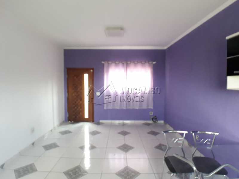 Conheça Sala do imóvel - Casa 1 quarto para alugar Itatiba,SP - R$ 830 - FCCA10252 - 3 Sala - Casa 1 quarto para alugar Itatiba,SP - R$ 830 - FCCA10252 - 3