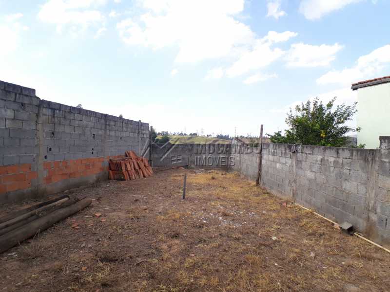 Conheça Quintal do imóvel - Casa 1 quarto para alugar Itatiba,SP - R$ 830 - FCCA10252 - 7 Quintal - Casa 1 quarto para alugar Itatiba,SP - R$ 830 - FCCA10252 - 7