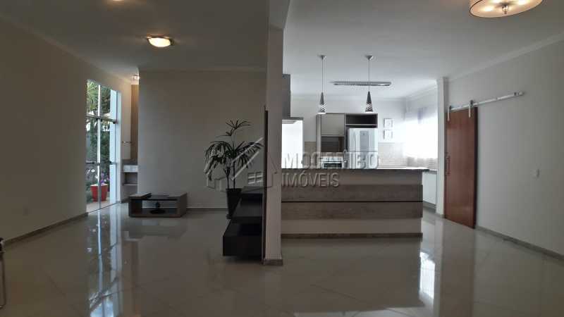 Conheça Salas do imóvel - Casa em Condomínio 3 quartos à venda Itatiba,SP - R$ 1.300.000 - FCCN30403 - 3 Salas - Casa em Condomínio 3 quartos à venda Itatiba,SP - R$ 1.300.000 - FCCN30403 - 3