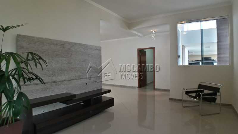 Conheça Sala de TV do imóvel - Casa em Condomínio 3 quartos à venda Itatiba,SP - R$ 1.300.000 - FCCN30403 - 5 Sala de TV - Casa em Condomínio 3 quartos à venda Itatiba,SP - R$ 1.300.000 - FCCN30403 - 5