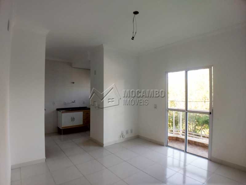 Conheça Sala do imóvel - Apartamento 2 quartos para alugar Itatiba,SP - R$ 1.000 - FCAP20966 - 5 Sala - Apartamento 2 quartos para alugar Itatiba,SP - R$ 1.000 - FCAP20966 - 5