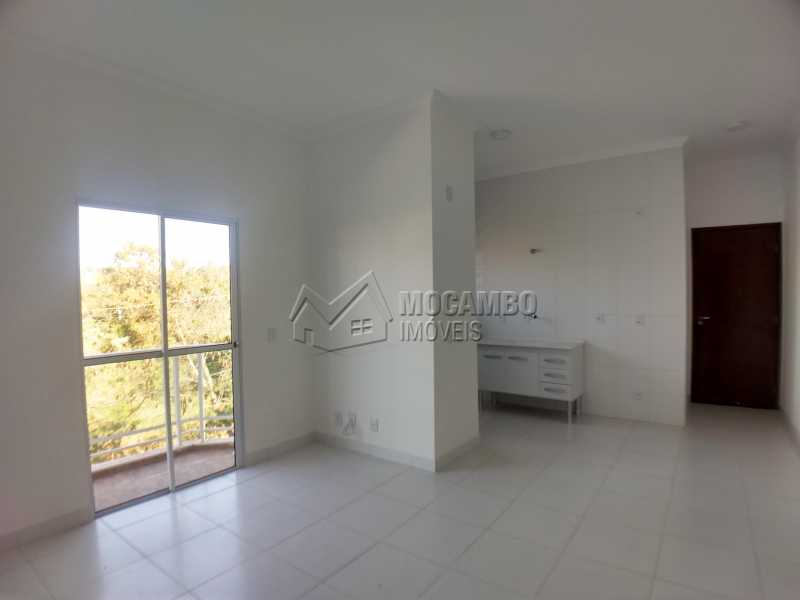 Conheça Sala/Cozinha do imóvel - Apartamento 2 quartos para alugar Itatiba,SP - R$ 1.000 - FCAP20967 - 6 Sala/Cozinha - Apartamento 2 quartos para alugar Itatiba,SP - R$ 1.000 - FCAP20967 - 6