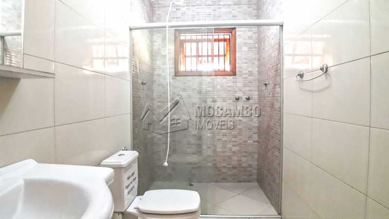Conheça Banheiro Social do imóvel - Chácara 1282m² à venda Itatiba,SP - R$ 750.000 - FCCH20063 - 17 Banheiro Social - Chácara 1282m² à venda Itatiba,SP - R$ 750.000 - FCCH20063 - 17