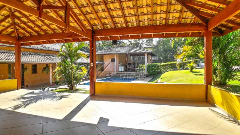 Conheça Salão do imóvel - Chácara 1282m² à venda Itatiba,SP - R$ 750.000 - FCCH20063 - 9 Salão - Chácara 1282m² à venda Itatiba,SP - R$ 750.000 - FCCH20063 - 9