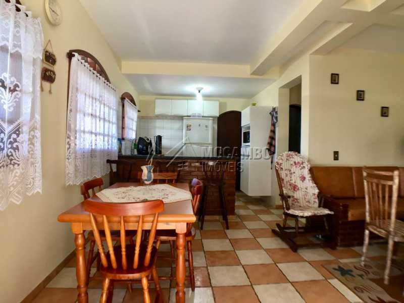 Conheça Sala de jantar do imóvel - Casa em Condomínio 3 quartos à venda Itatiba,SP - R$ 700.000 - FCCN30414 - 14 Sala de jantar - Casa em Condomínio 3 quartos à venda Itatiba,SP - R$ 700.000 - FCCN30414 - 14