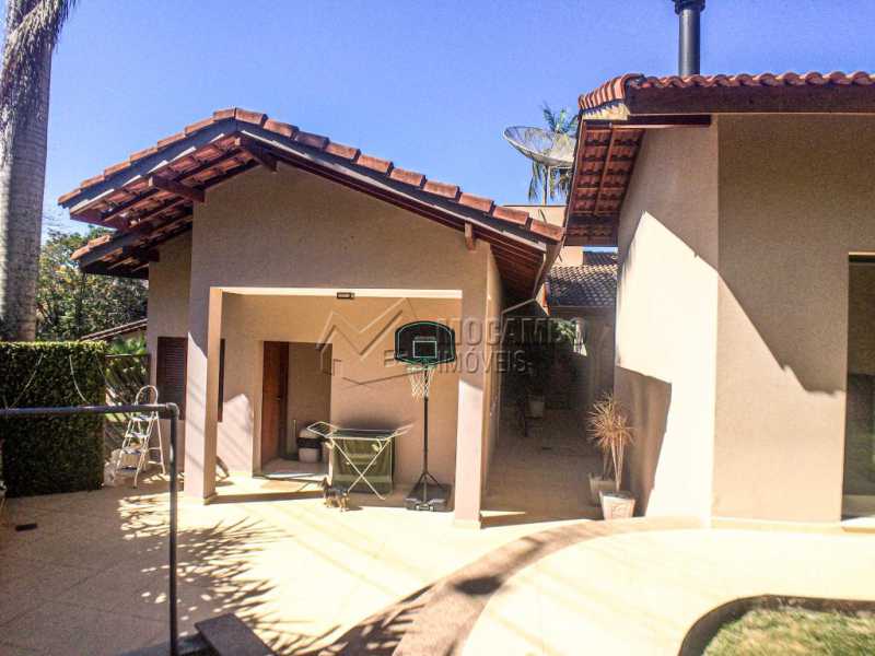 Conheça Acesso à casa parte traseira do imóvel - Casa em Condomínio 3 quartos à venda Itatiba,SP - R$ 1.300.000 - FCCN30415 - 24 Acesso à casa parte traseira - Casa em Condomínio 3 quartos à venda Itatiba,SP - R$ 1.300.000 - FCCN30415 - 24
