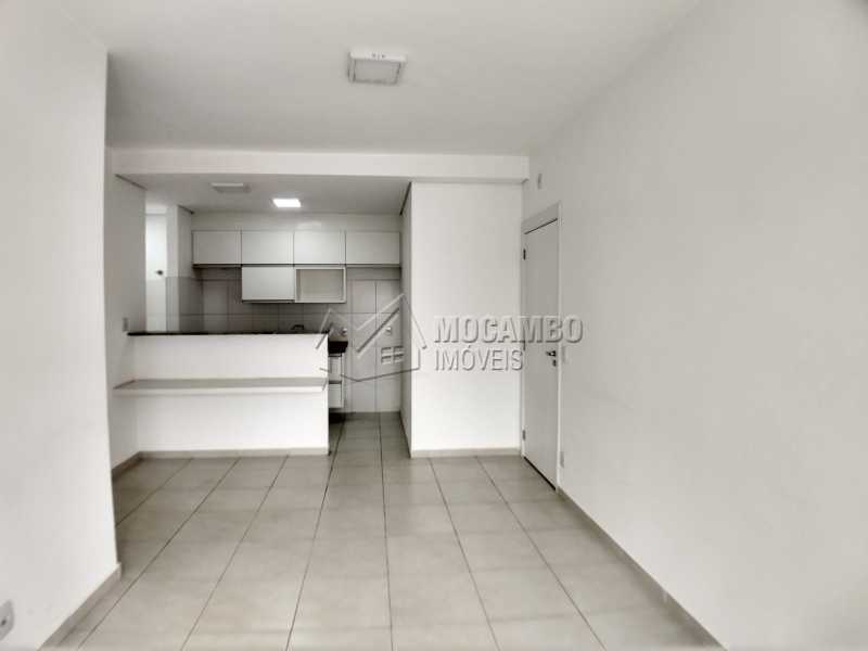 Conheça Sala do imóvel - Apartamento 2 quartos para alugar Itatiba,SP - R$ 1.200 - FCAP20998 - 3 Sala - Apartamento 2 quartos para alugar Itatiba,SP - R$ 1.200 - FCAP20998 - 3