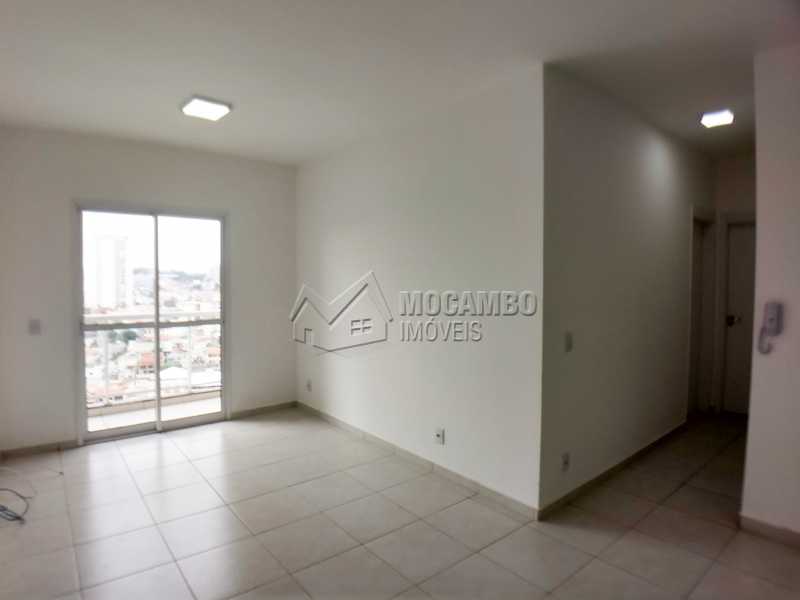 Conheça Sala do imóvel - Apartamento 2 quartos para alugar Itatiba,SP - R$ 1.200 - FCAP20998 - 1 Sala - Apartamento 2 quartos para alugar Itatiba,SP - R$ 1.200 - FCAP20998 - 1