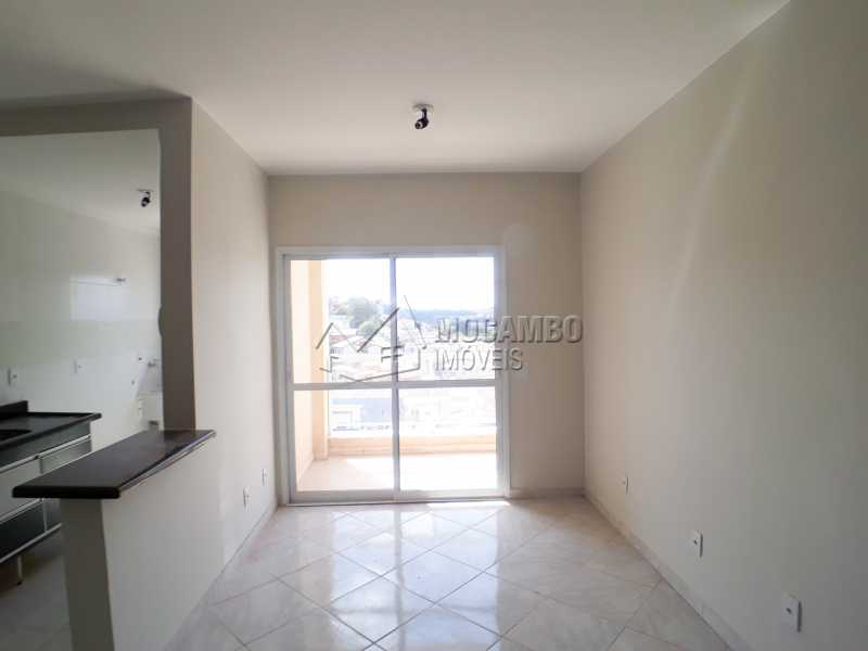 Conheça Sala do imóvel - Apartamento Condomínio Edifício Millenium Residence, Itatiba, Vila Bela Vista, SP Para Alugar, 2 Quartos, 50m² - FCAP21003 - 3 Sala - Apartamento Condomínio Edifício Millenium Residence, Itatiba, Vila Bela Vista, SP Para Alugar, 2 Quartos, 50m² - FCAP21003 - 3