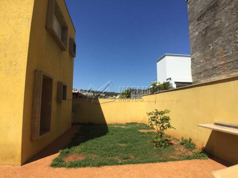 Conheça Quintal do imóvel - Casa em Condomínio 4 Quartos À Venda Itatiba,SP - R$ 700.000 - FCCN40142 - 20 Quintal - Casa em Condomínio 4 Quartos À Venda Itatiba,SP - R$ 700.000 - FCCN40142 - 20