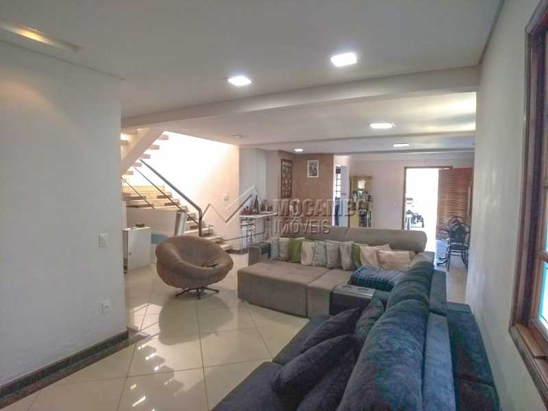 Conheça Sala do imóvel - Chácara 1000m² à venda Itatiba,SP - R$ 779.000 - FCCH50010 - 4 Sala - Chácara 1000m² à venda Itatiba,SP - R$ 779.000 - FCCH50010 - 4