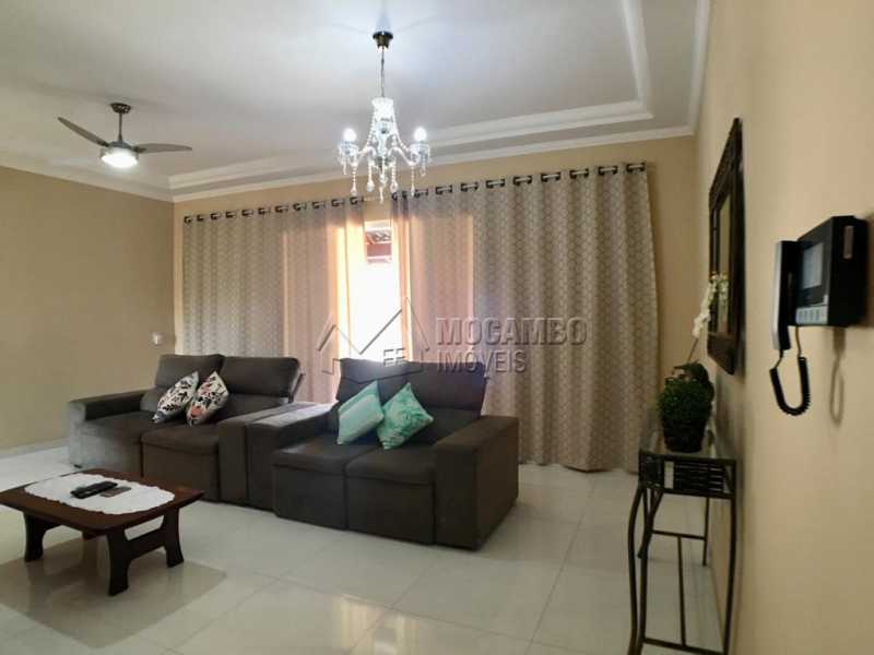 Conheça Sala de tv do imóvel - Casa 2 quartos à venda Itatiba,SP - R$ 550.000 - FCCA21248 - 3 Sala de tv - Casa 2 quartos à venda Itatiba,SP - R$ 550.000 - FCCA21248 - 3