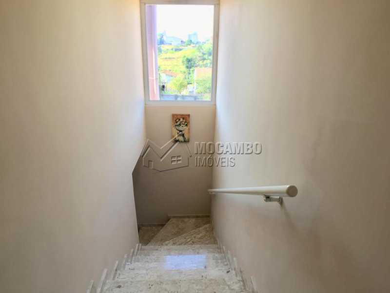 Conheça Escada do imóvel - Casa 2 quartos à venda Itatiba,SP - R$ 550.000 - FCCA21248 - 8 Escada - Casa 2 quartos à venda Itatiba,SP - R$ 550.000 - FCCA21248 - 8