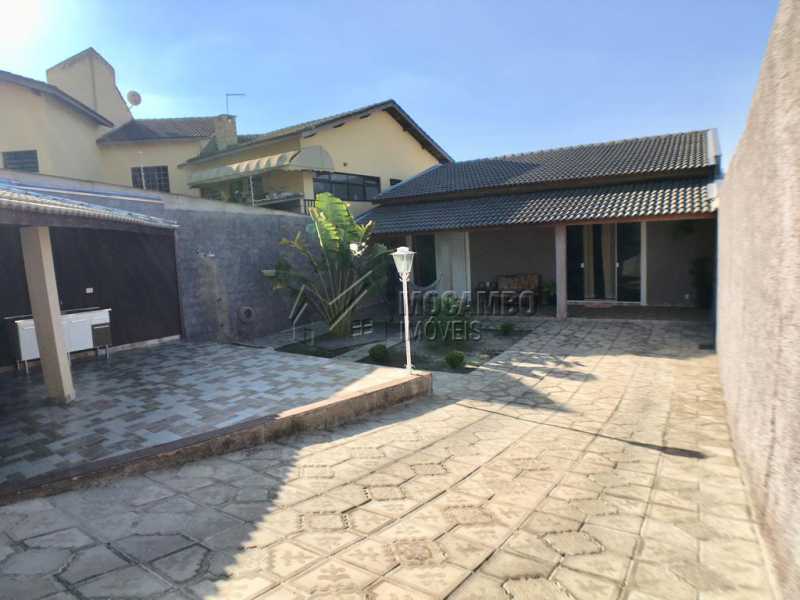 Conheça Garagem do imóvel - Casa 2 quartos à venda Itatiba,SP - R$ 550.000 - FCCA21248 - 18 Garagem - Casa 2 quartos à venda Itatiba,SP - R$ 550.000 - FCCA21248 - 18