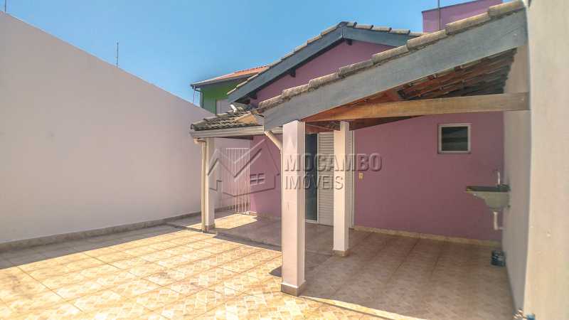 Conheça Quintal do imóvel - Casa 2 quartos à venda Itatiba,SP - R$ 360.000 - FCCA21252 - 21 Quintal - Casa 2 quartos à venda Itatiba,SP - R$ 360.000 - FCCA21252 - 21
