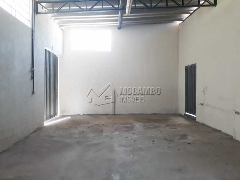 Conheça Galpão do imóvel - Galpão 1000m² Para Alugar Itatiba,SP - R$ 5.600 - FCGA00169 - 5 Galpão - Galpão 1000m² Para Alugar Itatiba,SP - R$ 5.600 - FCGA00169 - 5