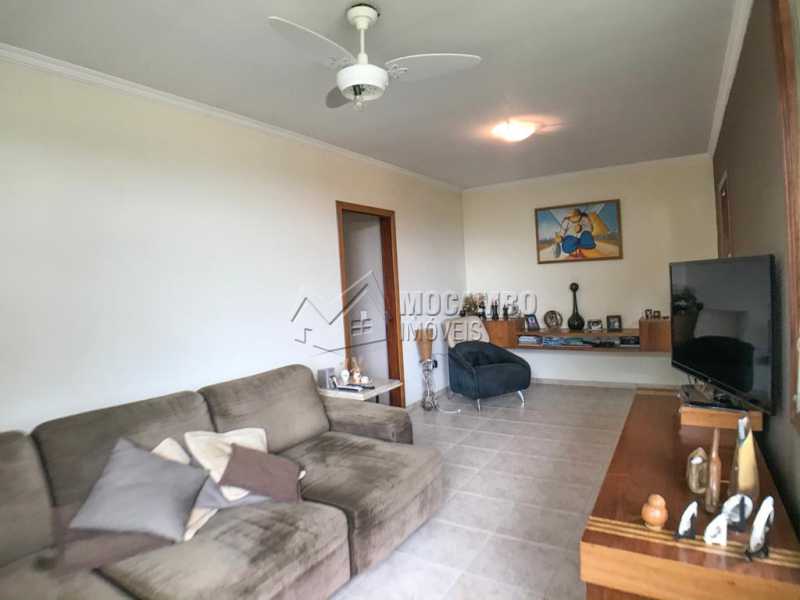 Conheça Sala de Televisão do imóvel - Casa em Condomínio 4 quartos à venda Itatiba,SP - R$ 1.990.000 - FCCN40147 - 11 Sala de Televisão - Casa em Condomínio 4 quartos à venda Itatiba,SP - R$ 1.990.000 - FCCN40147 - 11