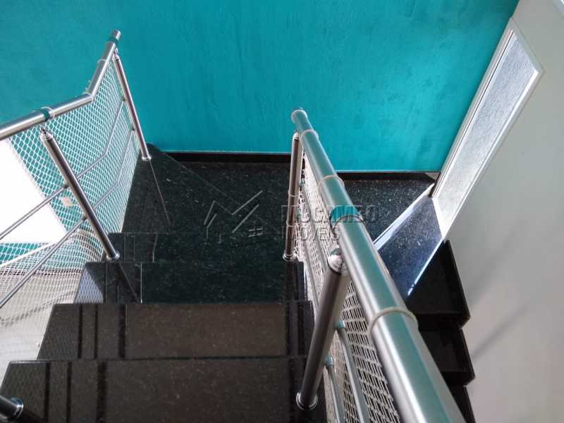 Conheça Escada do imóvel - Casa em Condomínio 4 quartos à venda Itatiba,SP - R$ 1.545.000 - FCCN40148 - 10 Escada - Casa em Condomínio 4 quartos à venda Itatiba,SP - R$ 1.545.000 - FCCN40148 - 10