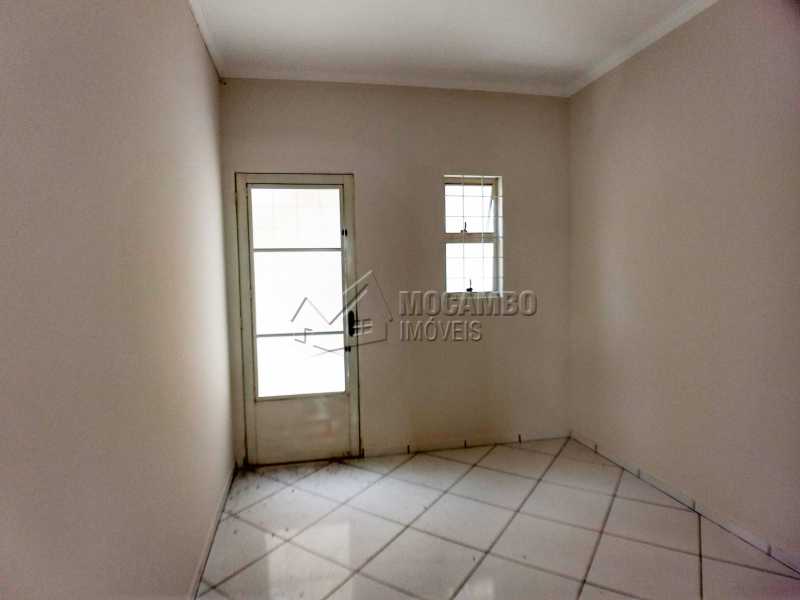 Conheça Sala do imóvel - Casa 2 quartos para alugar Itatiba,SP - R$ 900 - FCCA21282 - 1 Sala - Casa 2 quartos para alugar Itatiba,SP - R$ 900 - FCCA21282 - 1