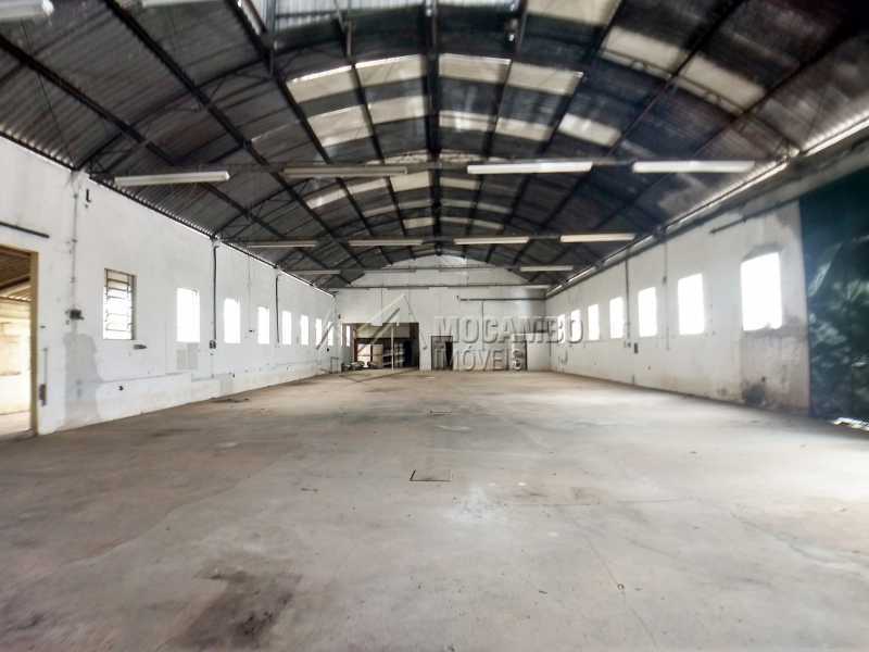 Conheça Área Interna do imóvel - Galpão 717m² para alugar Itatiba,SP - R$ 8.000 - FCGA00170 - 1 Área Interna - Galpão 717m² para alugar Itatiba,SP - R$ 8.000 - FCGA00170 - 1