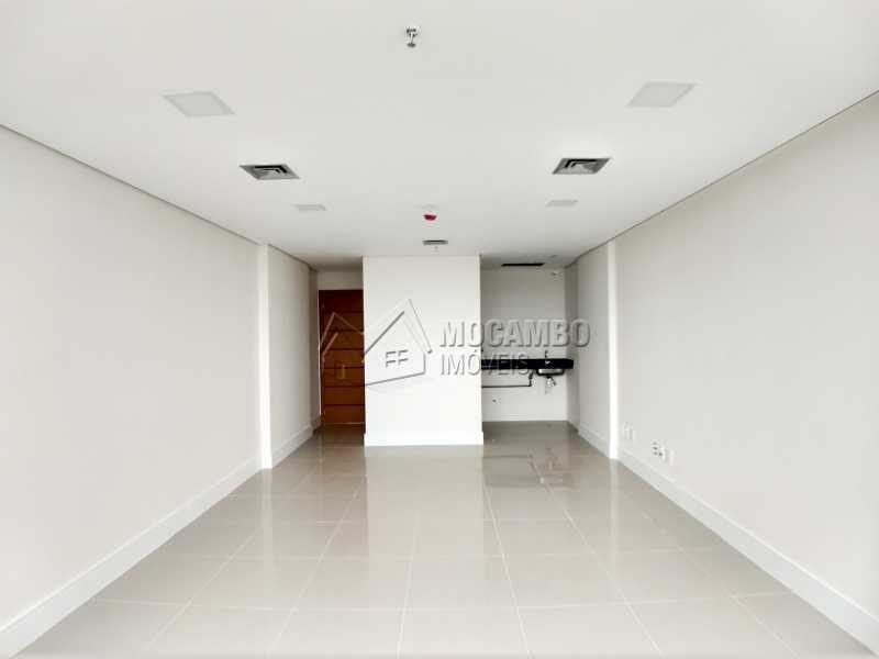 Conheça Sala do imóvel - Sala Comercial 40m² para alugar Itatiba,SP - R$ 1.100 - FCSL00214 - 3 Sala - Sala Comercial 40m² para alugar Itatiba,SP - R$ 1.100 - FCSL00214 - 3