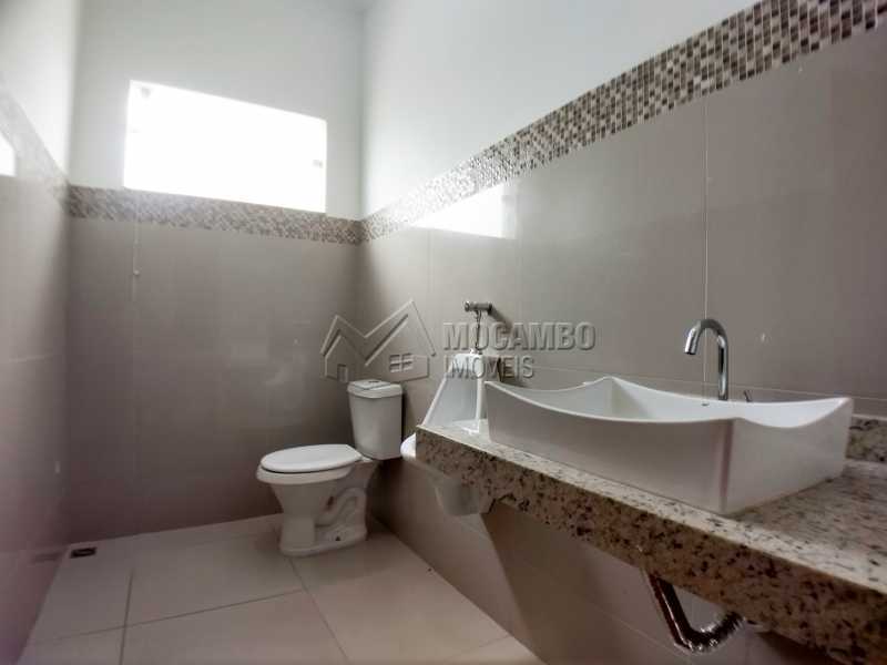 Conheça Banheiro Social do imóvel - Prédio 144m² para alugar Itatiba,SP Centro - R$ 3.500 - FCPR00018 - 9 Banheiro Social - Prédio 144m² para alugar Itatiba,SP Centro - R$ 3.500 - FCPR00018 - 9