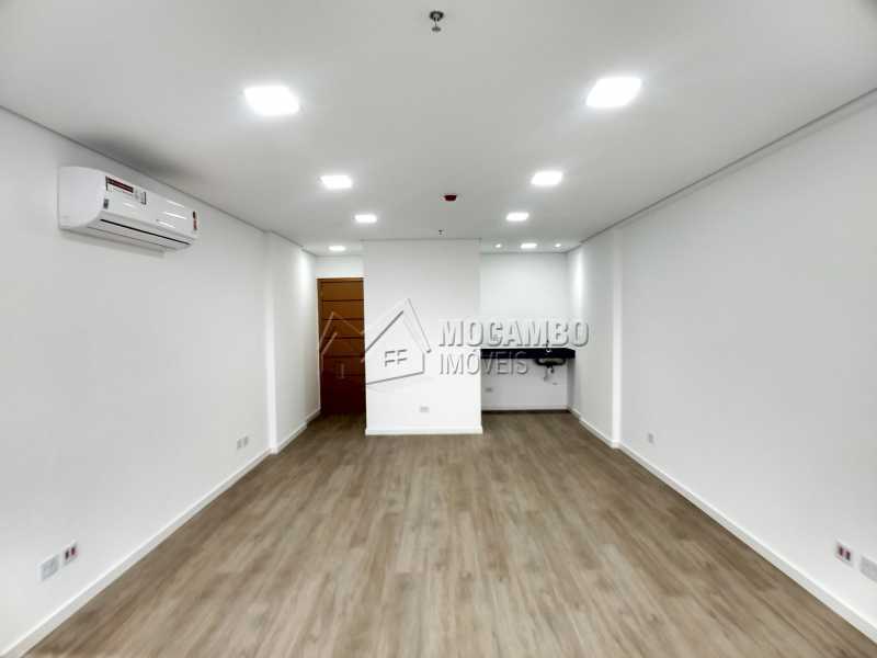 Conheça Área Interna do imóvel - Sala Comercial Condomínio Edifício Praxx Itatiba, Itatiba, Vila Brasileira, SP Para Alugar, 45m² - FCSL00218 - 3 Área Interna - Sala Comercial Condomínio Edifício Praxx Itatiba, Itatiba, Vila Brasileira, SP Para Alugar, 45m² - FCSL00218 - 3