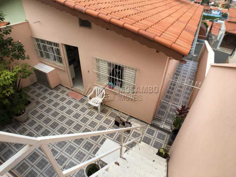 Conheça Quintal do imóvel - Casa 2 quartos à venda Itatiba,SP - R$ 300.000 - FCCA21298 - 9 Quintal - Casa 2 quartos à venda Itatiba,SP - R$ 300.000 - FCCA21298 - 9