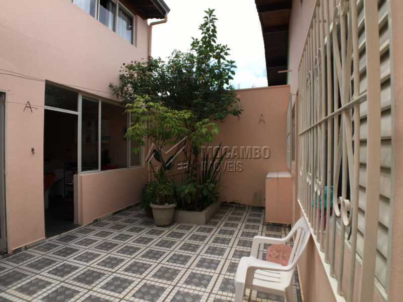 Conheça Quintal do imóvel - Casa 2 quartos à venda Itatiba,SP - R$ 300.000 - FCCA21298 - 12 Quintal - Casa 2 quartos à venda Itatiba,SP - R$ 300.000 - FCCA21298 - 12