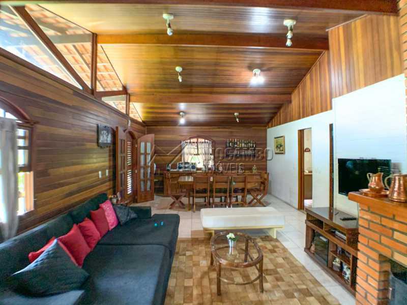 Conheça Sala do imóvel - Casa em Condomínio 3 quartos à venda Itatiba,SP - R$ 1.100.000 - FCCN30439 - 7 Sala - Casa em Condomínio 3 quartos à venda Itatiba,SP - R$ 1.100.000 - FCCN30439 - 7