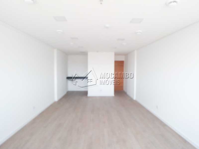 Conheça Sala do imóvel - Sala Comercial 36m² para alugar Itatiba,SP - R$ 1.200 - FCSL00220 - 1 Sala - Sala Comercial 36m² para alugar Itatiba,SP - R$ 1.200 - FCSL00220 - 1