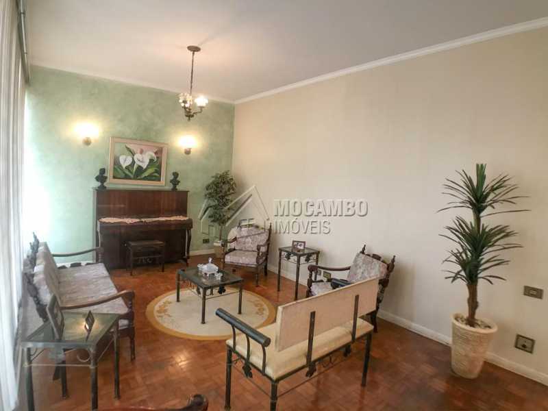 Conheça Sala de Visitas do imóvel - Casa 5 quartos à venda Itatiba,SP - R$ 1.090.000 - FCCA50022 - 5 Sala de Visitas - Casa 5 quartos à venda Itatiba,SP - R$ 1.090.000 - FCCA50022 - 5