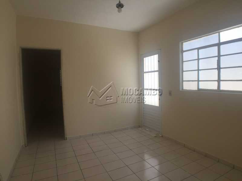 Conheça Sala do imóvel - Casa Itatiba,Jardim Virgínia,SP À Venda,2 Quartos,69m² - FCCA21306 - 6 Sala - Casa Itatiba,Jardim Virgínia,SP À Venda,2 Quartos,69m² - FCCA21306 - 6