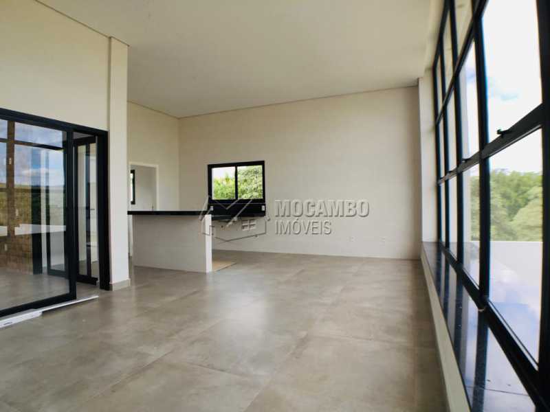 Conheça Sala do imóvel - Casa em Condomínio 3 quartos à venda Itatiba,SP - R$ 1.500.000 - FCCN30449 - 6 Sala - Casa em Condomínio 3 quartos à venda Itatiba,SP - R$ 1.500.000 - FCCN30449 - 6