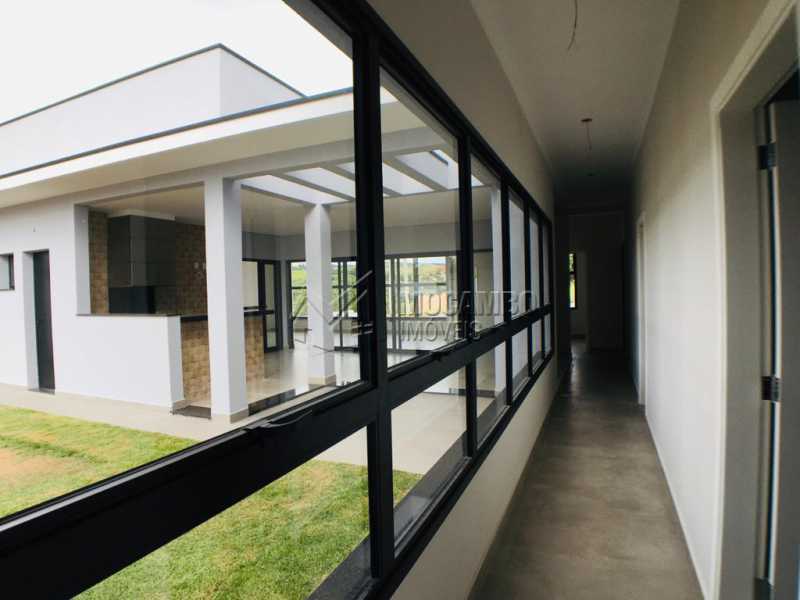 Conheça Corredor do imóvel - Casa em Condomínio 3 quartos à venda Itatiba,SP - R$ 1.500.000 - FCCN30449 - 22 Corredor - Casa em Condomínio 3 quartos à venda Itatiba,SP - R$ 1.500.000 - FCCN30449 - 22